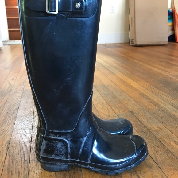 Authentic Hunter Rain boots. Lightly worn - Picture 3 of 6